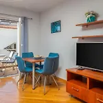Brkic Apartments With Private Parking