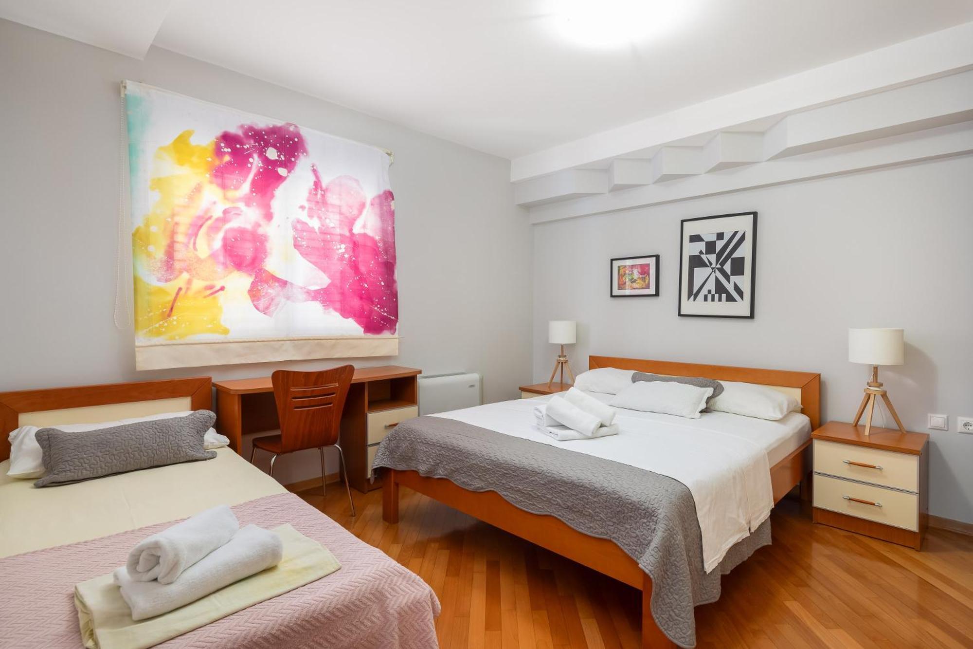 Brkic With Private Parking Apartmán Makarska