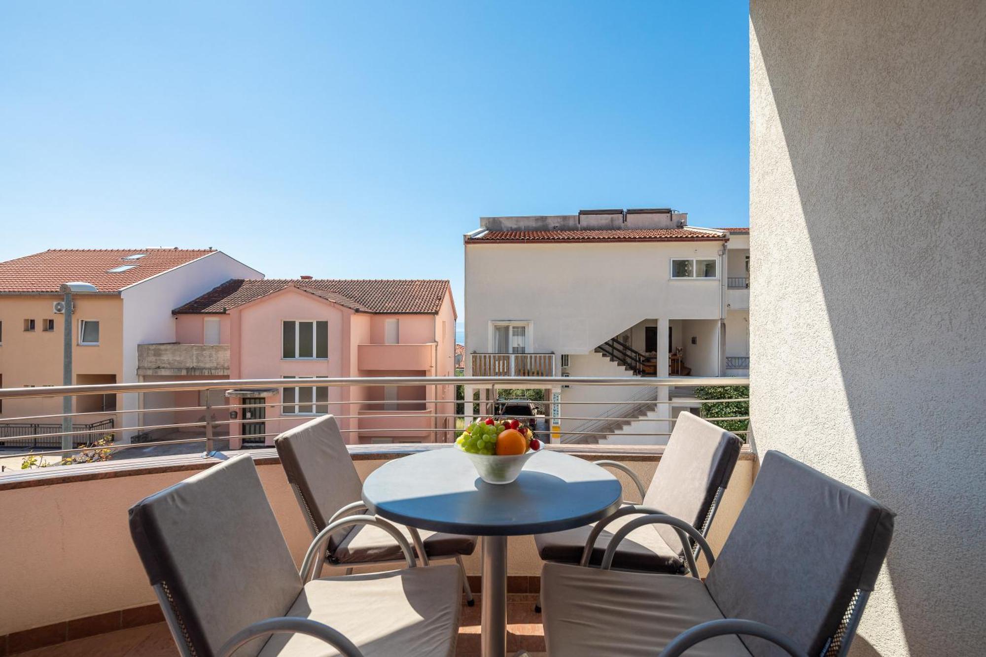 Apartmán Brkic With Private Parking *